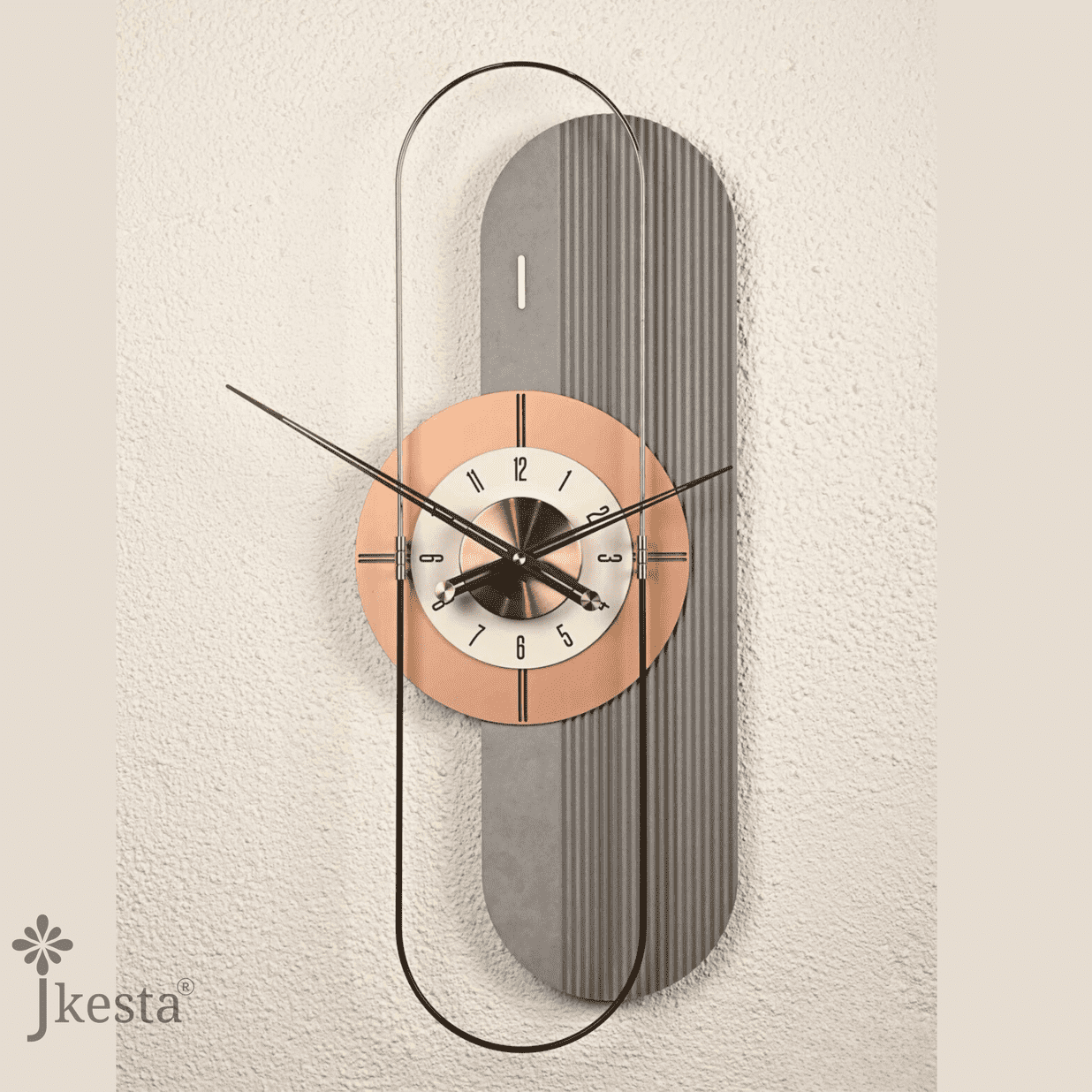 large decorative wall clock – bold and beautiful